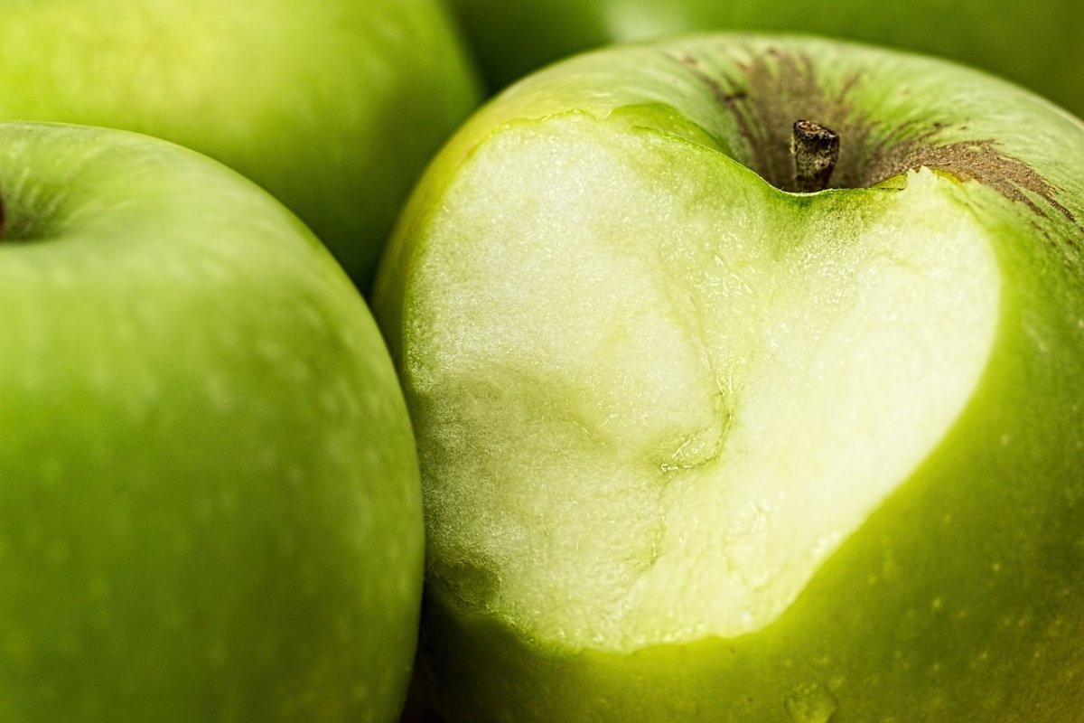 Green apples