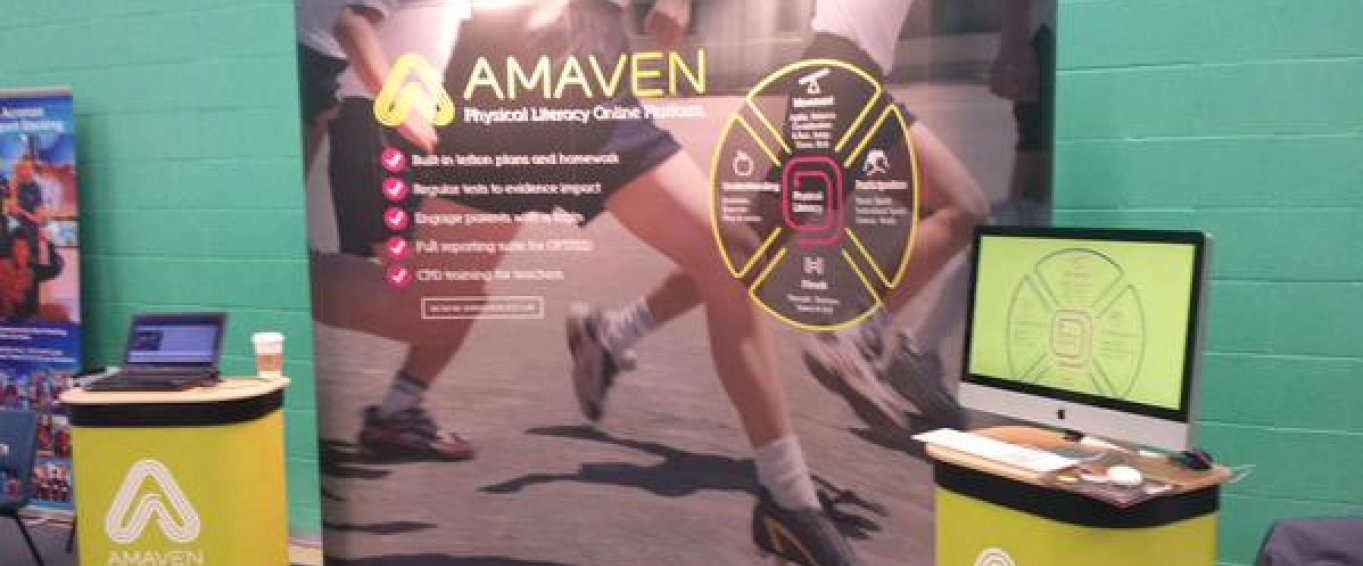 Amaven banner and program