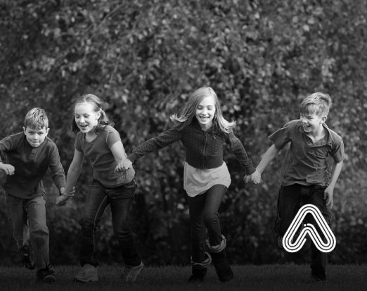 children running outside 